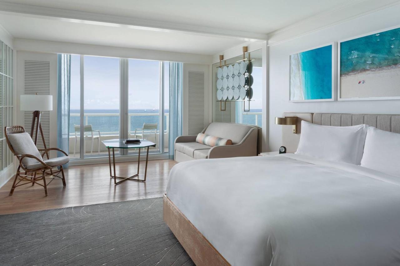 Oceanfront King Room with Club Access,1347432860:JPEG