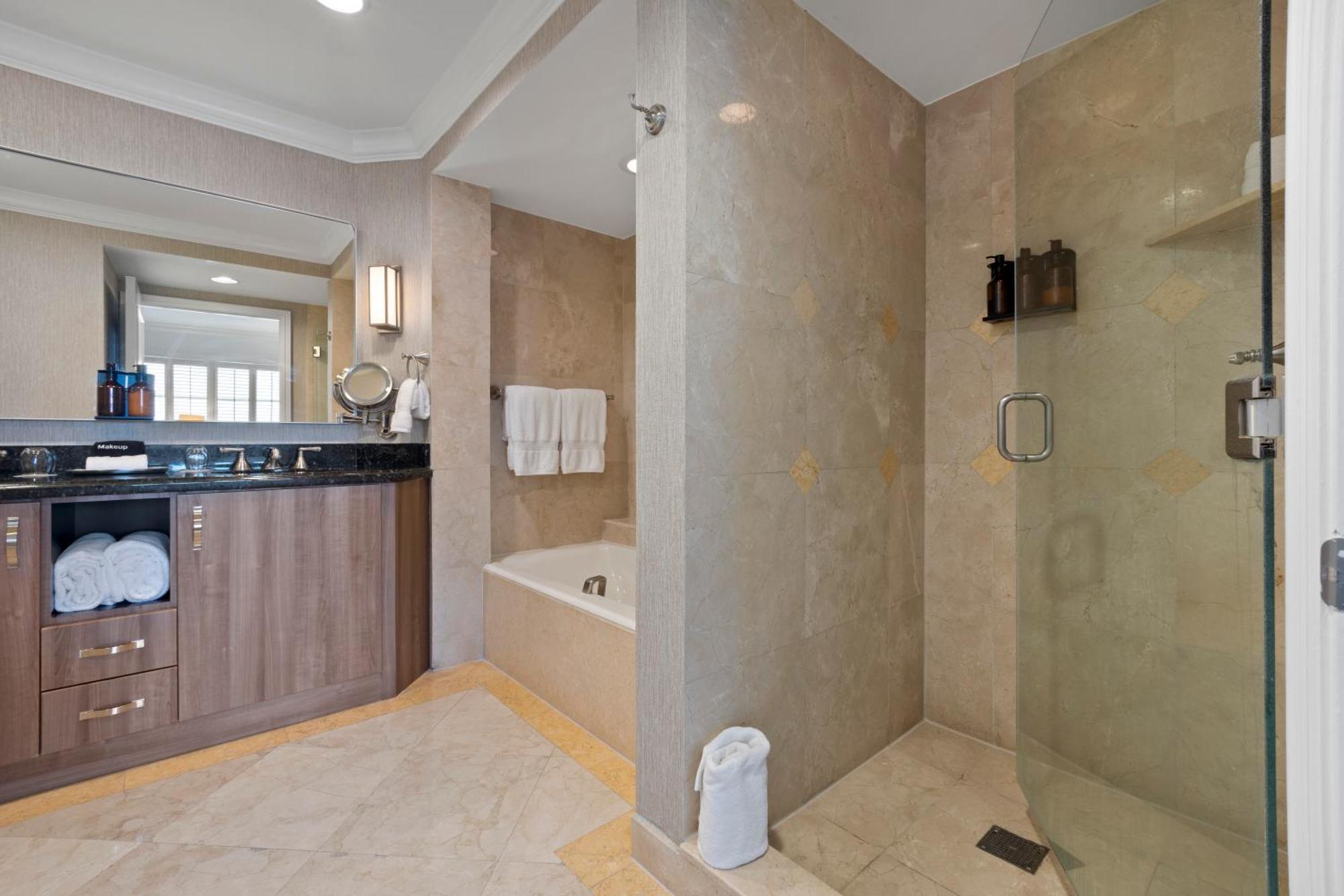 One-Bedroom Suite Ocean View