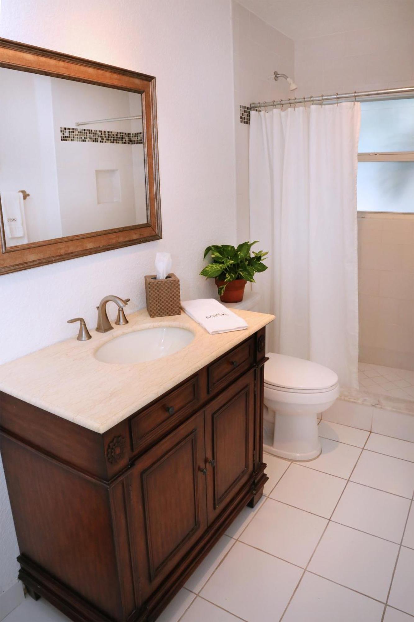 One-Bedroom Suite