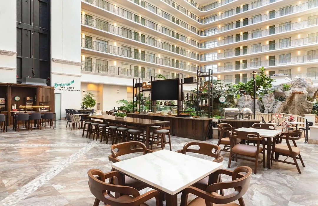 Embassy Suites By Hilton Fort Lauderdale 17Th Street-1