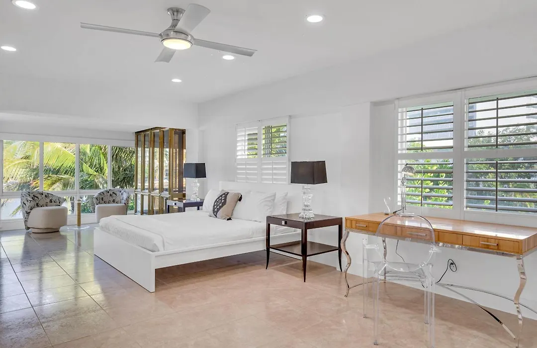 Suite By Beach Waterfront Lago Key One-1