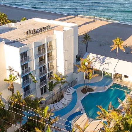 Plunge Beach Resort-3