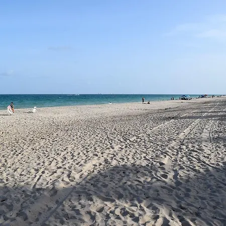 Galt Ocean Drive Beach Condo-3