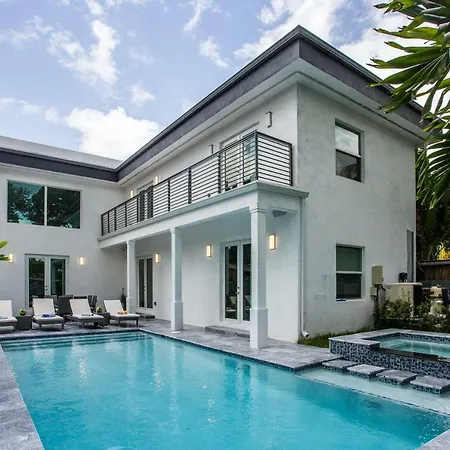 Casa Hermes Wilton Manor - Gay Guesthouse-2